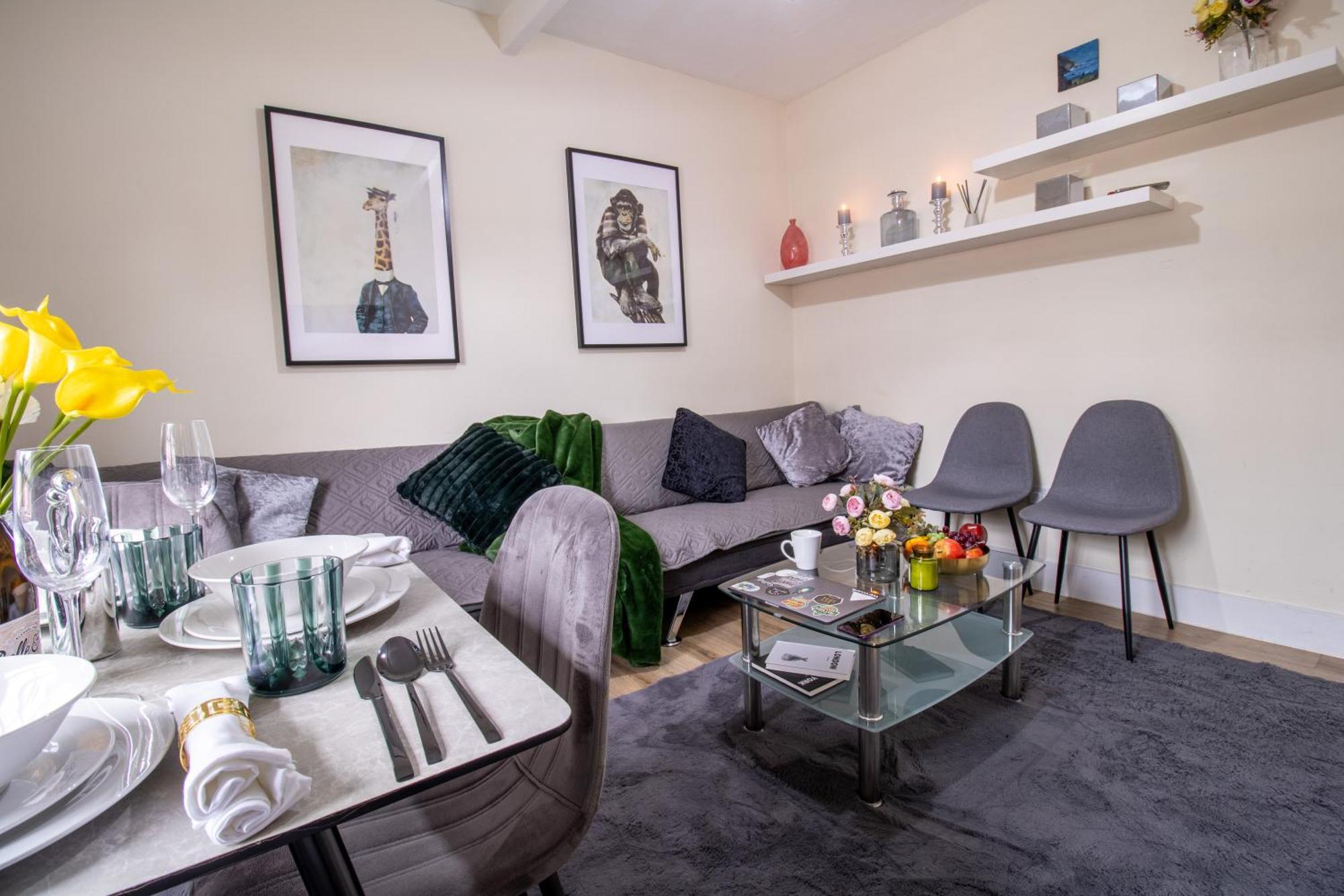Cosy 2-Bedroom Apartment In Mayfair 8Cb - 4Th Floor No Elevator London Exteriör bild