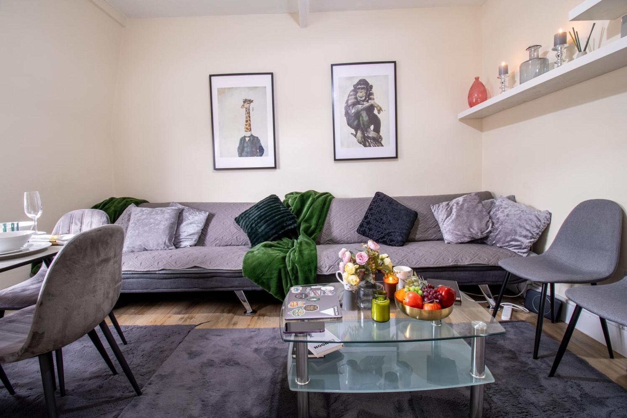 Cosy 2-Bedroom Apartment In Mayfair 8Cb - 4Th Floor No Elevator London Exteriör bild
