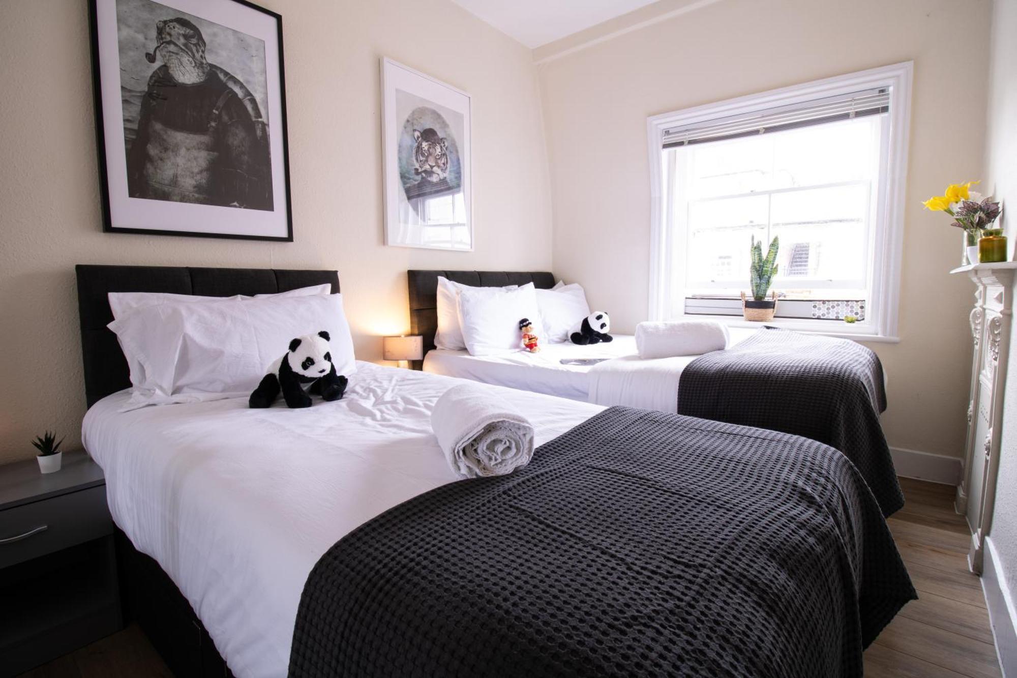 Cosy 2-Bedroom Apartment In Mayfair 8Cb - 4Th Floor No Elevator London Exteriör bild